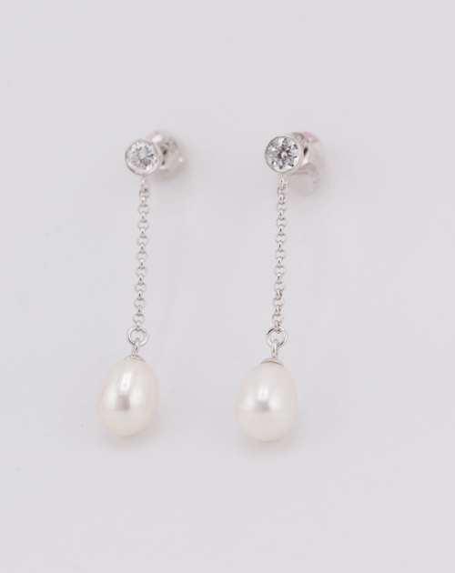 Long silver drop earring with cubic and pearl