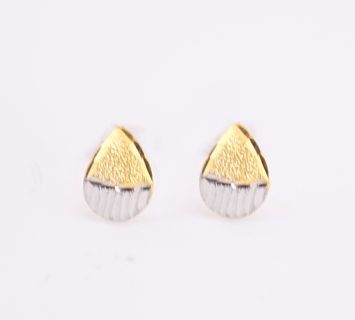 9ct yellow gold teardop half engraved earrings